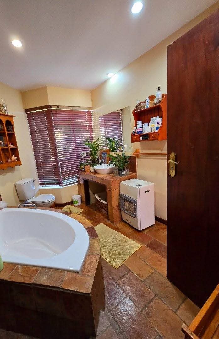 4 Bedroom Property for Sale in Doringkruin North West